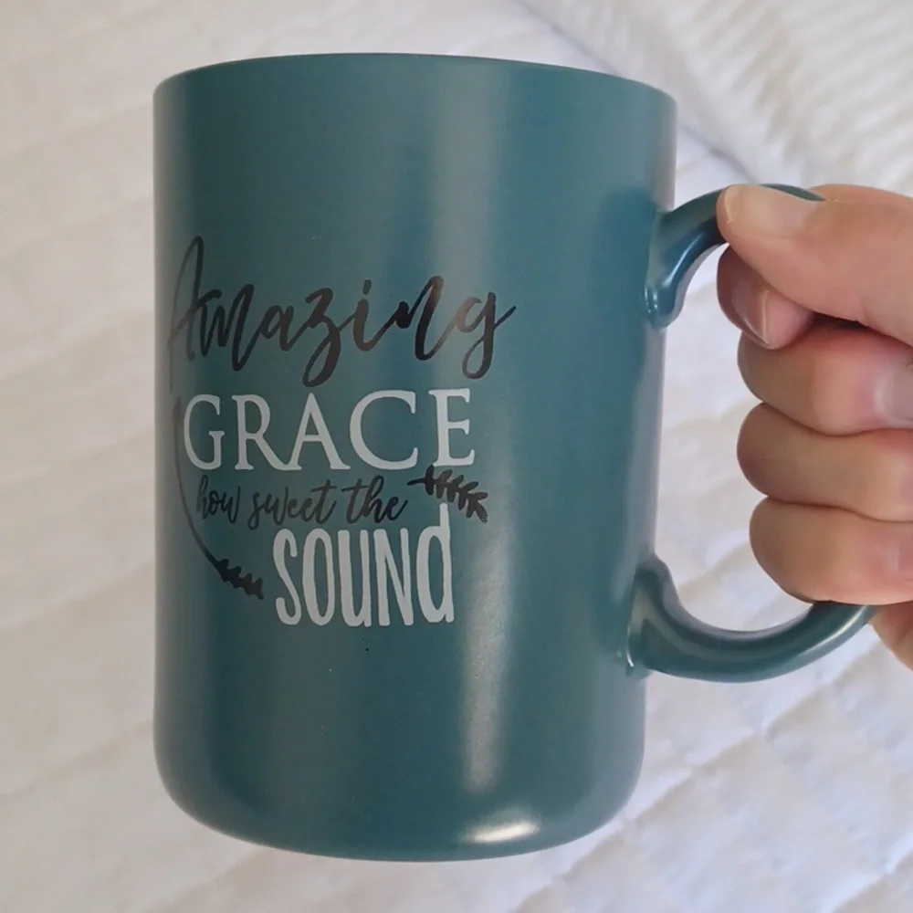 26 Oz "Amazing Grace How Sweet The Sound" Mug From Boston Warehouse Trading Corp - Picture 3 of 10